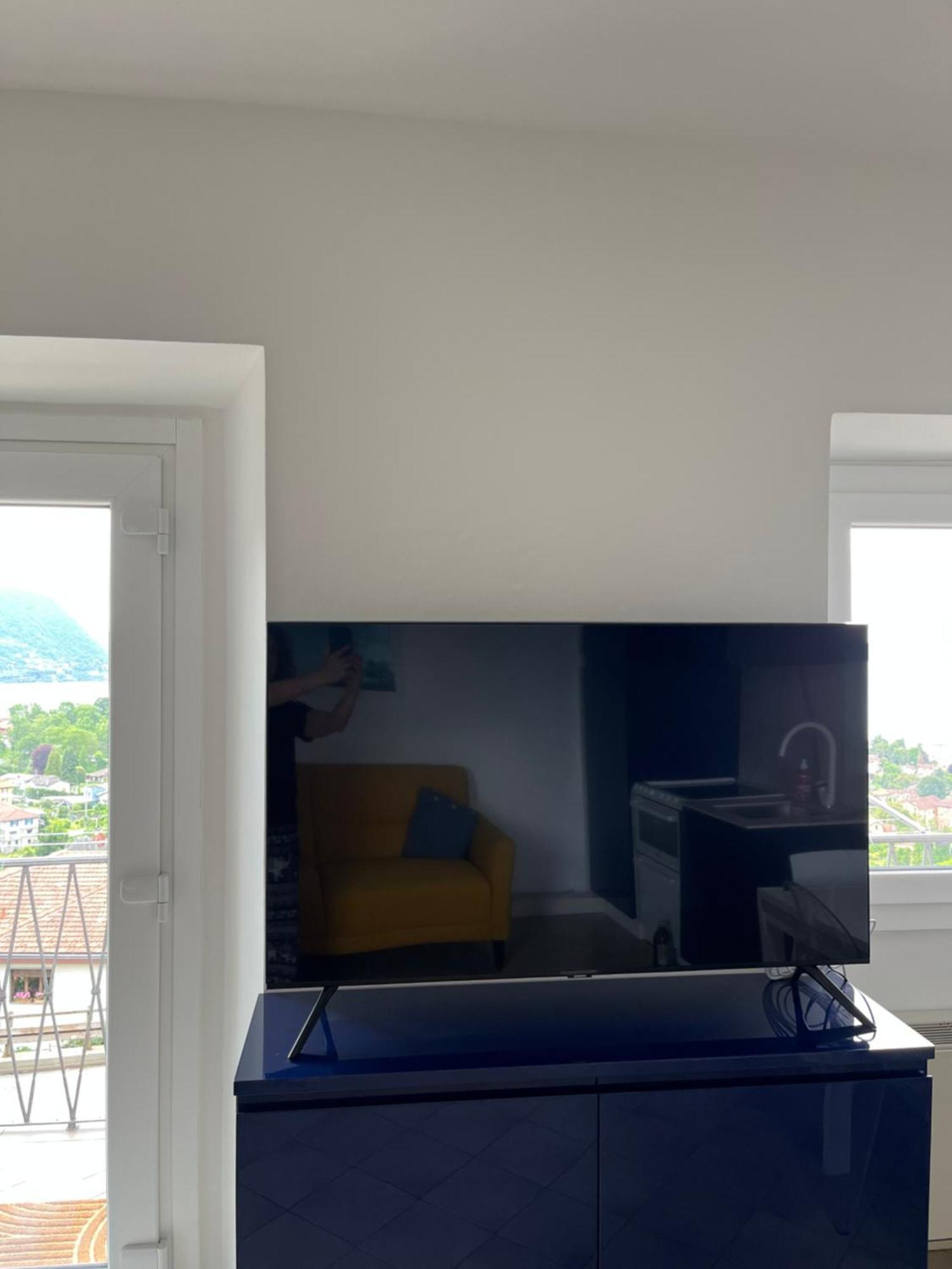 Overlooking Lago Maggiore Verbania Exterior photo